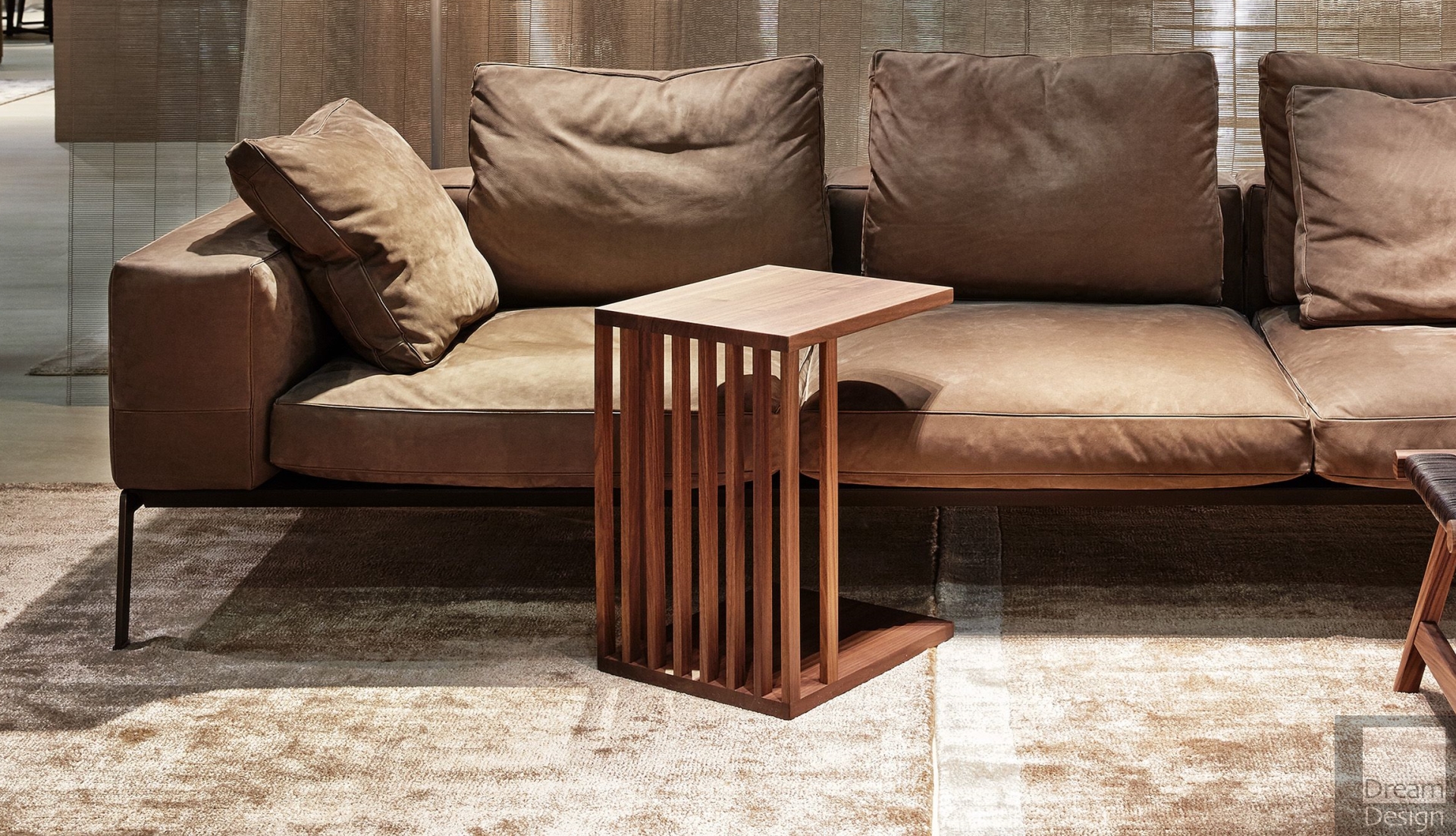 Flexform Vienna Side Table Dream Design Interiors Ltd