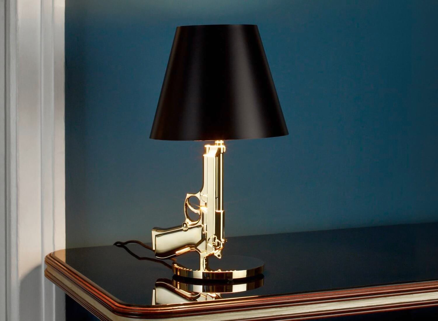 Flos Gun Bedside Table Lamp