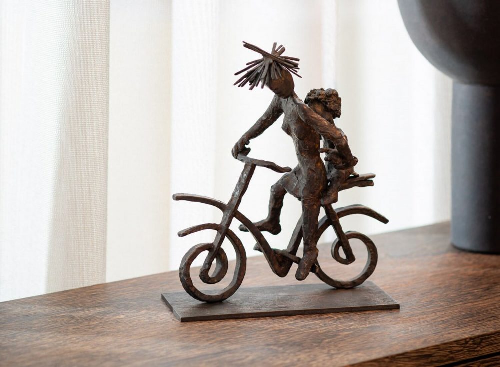 Gardeco Carefree Bronze Figurine
