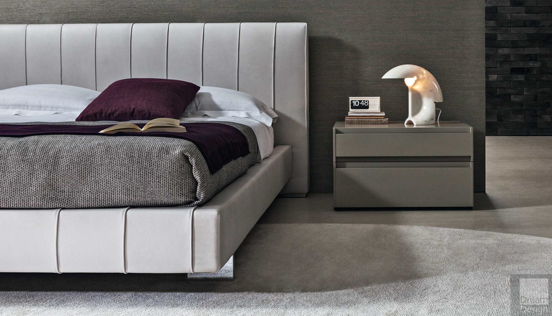 Molteni&C High-Wave Bed